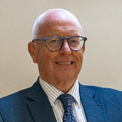 Len Jones, BA(Hons) FCA MBA MSc